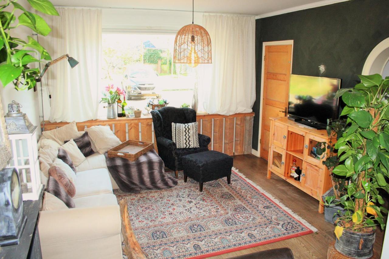 Sandy Bum Beach House Ferienhaus